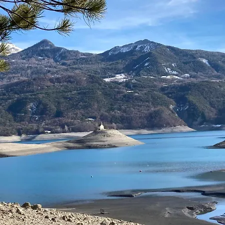 Le Cocon De L'epiclea, Chorges, Entre Et Montagnes Homestay *